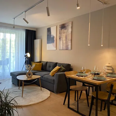 Mazowiecka F 202 Apartment